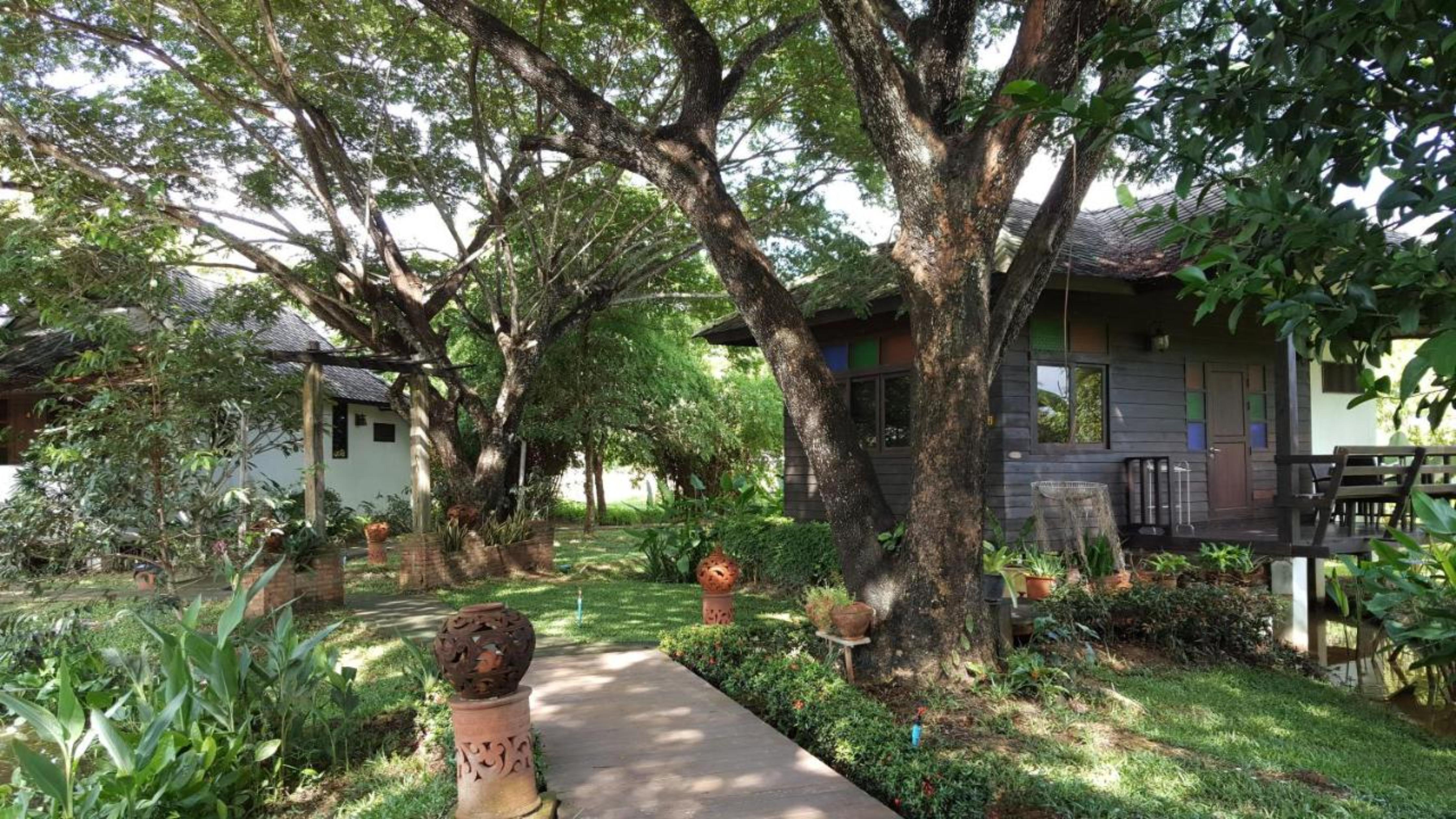 Baan Chai Thung Resort Doi Saket Exterior photo